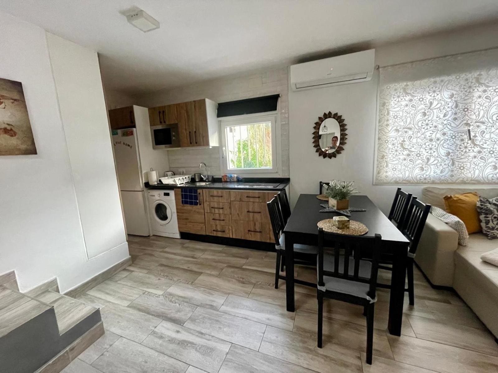 Apartamento Pedregalejo House *